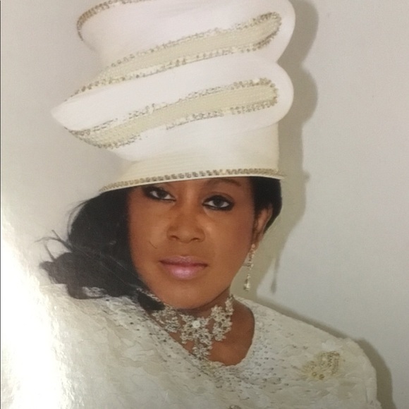 Meet your Posher, Angela - Picture 1 of 1